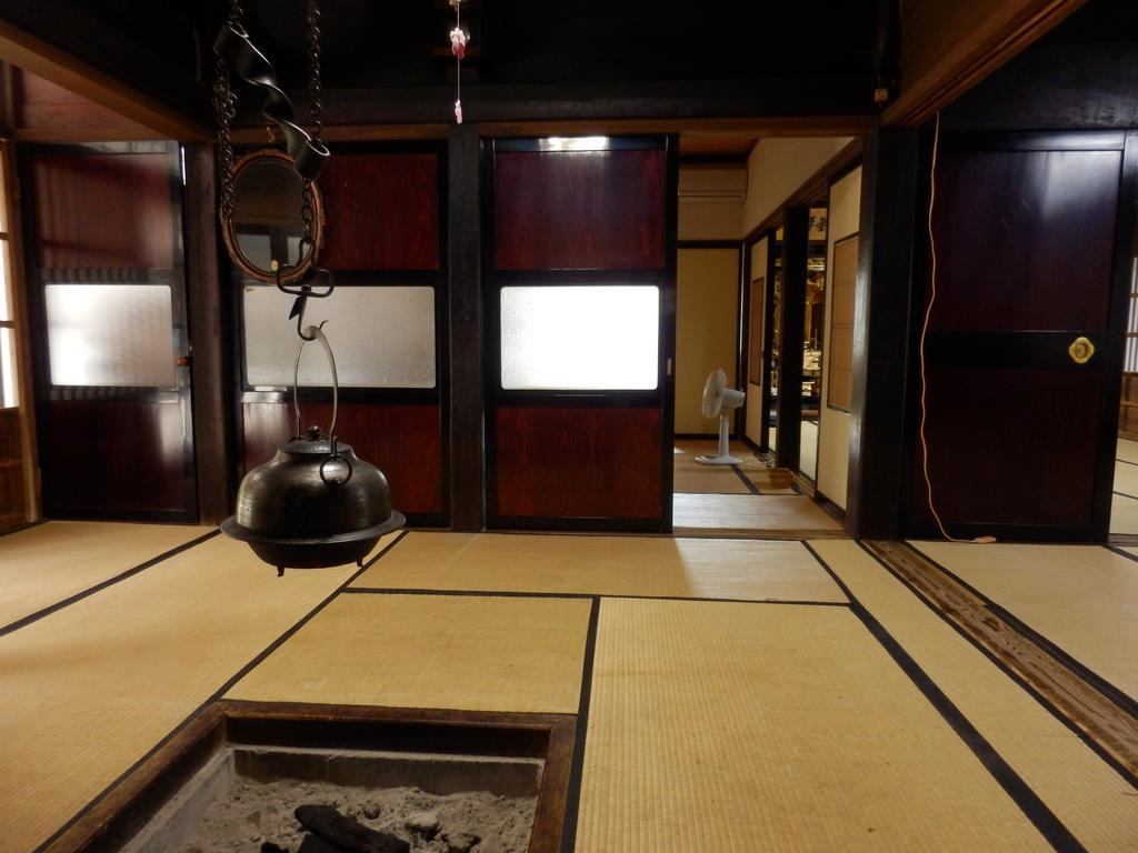 Отель Minshuku Goyomon Nanto Экстерьер фото